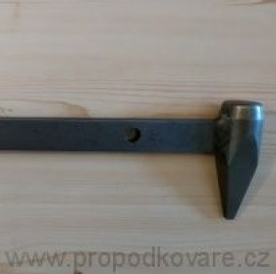 Kladivo znamenací BLOOM Forge USA